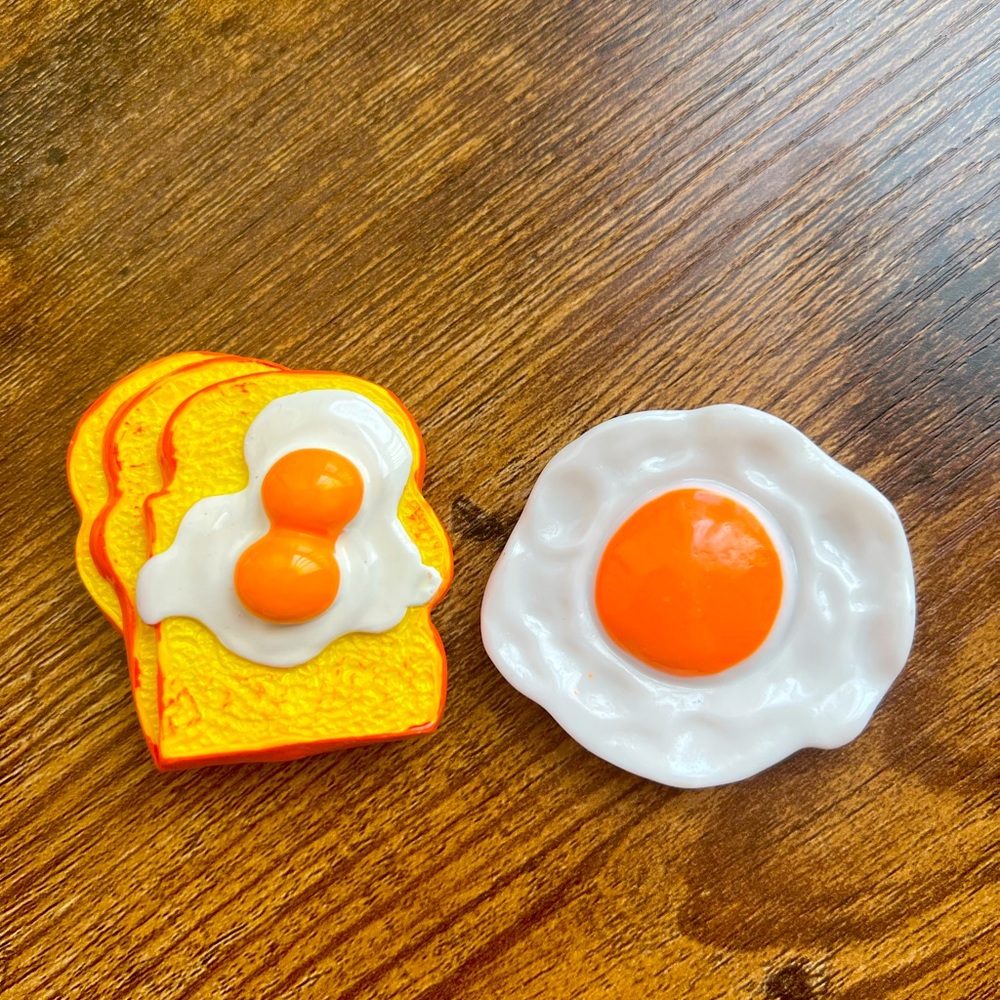 Super cute 3D raised fried egg & eggs on toast Fridge Magnets